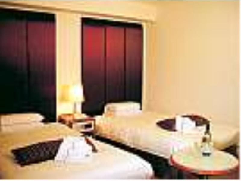 Hotel Yokohama Garden Esterno foto