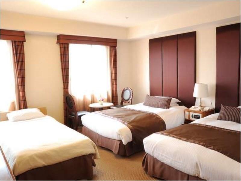Hotel Yokohama Garden Esterno foto
